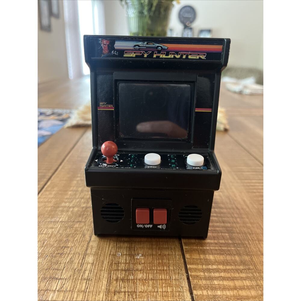 Spy Hunter Retro Mini Arcade Game by Basic Fun Inc #09640 Tested Working